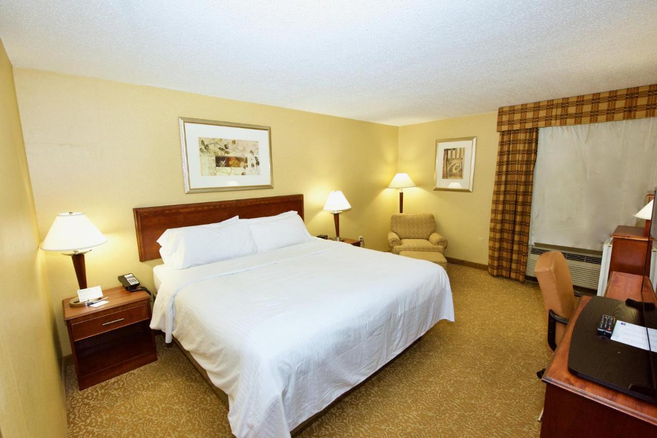 Holiday Inn Express Hotel & Suites Fenton/I-44 By Ihg Buitenkant foto