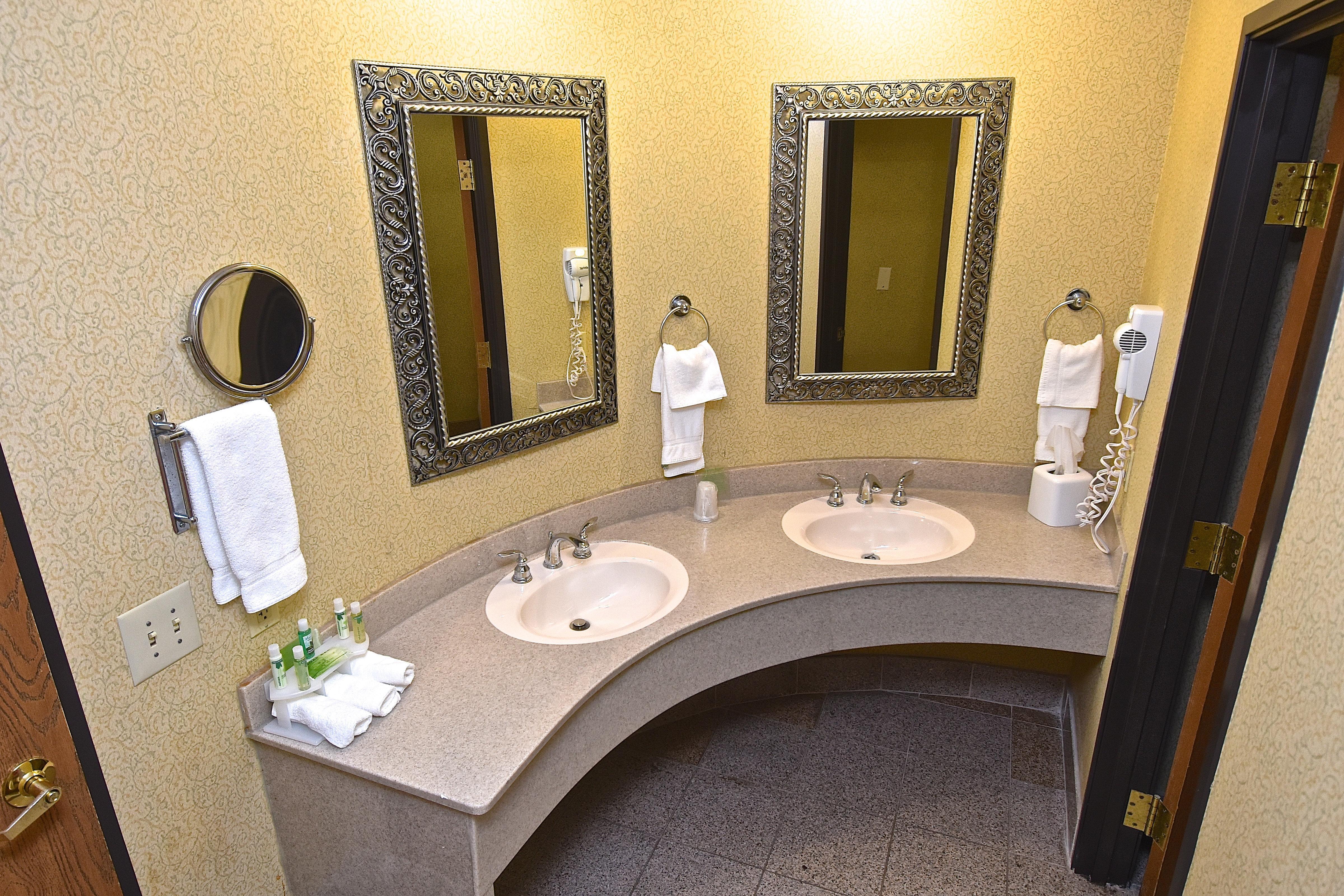 Holiday Inn Express Hotel & Suites Fenton/I-44 By Ihg Buitenkant foto