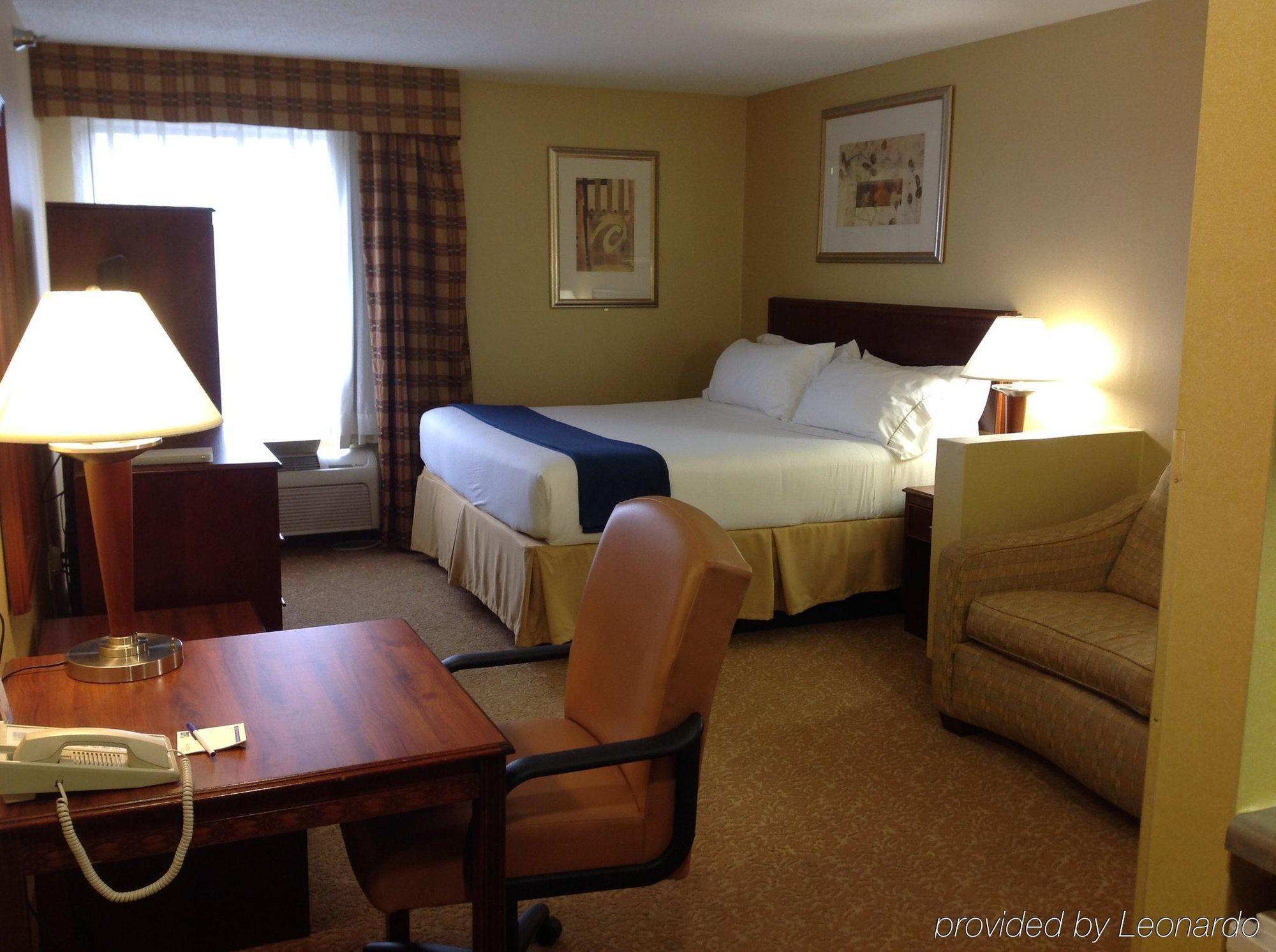 Holiday Inn Express Hotel & Suites Fenton/I-44 By Ihg Buitenkant foto